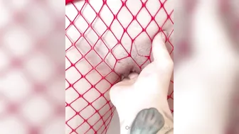 Likida Onlyfans 12-Jan-2025 caressing her clit