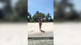 Mikaela Testa show 18