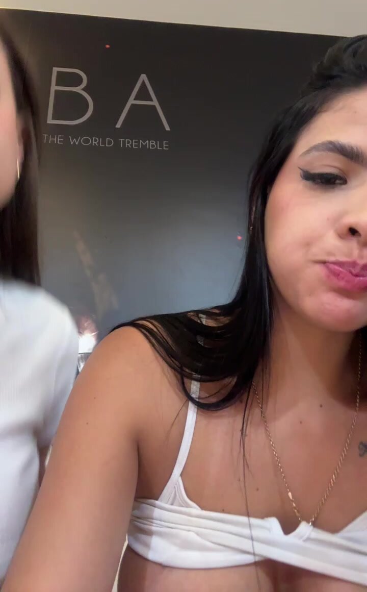 SophieHamilton 2025-01-22 previp (with Sofia)