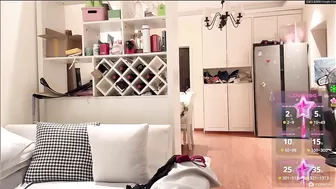 insgirl  ticket  show