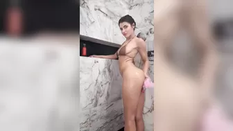 YasminaMoon_2025-04-26