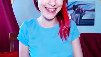 y0urfetish  Widely spread her legs and showed holes