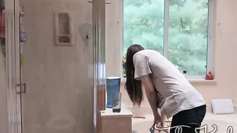 tilly  slim girl hot masturbate